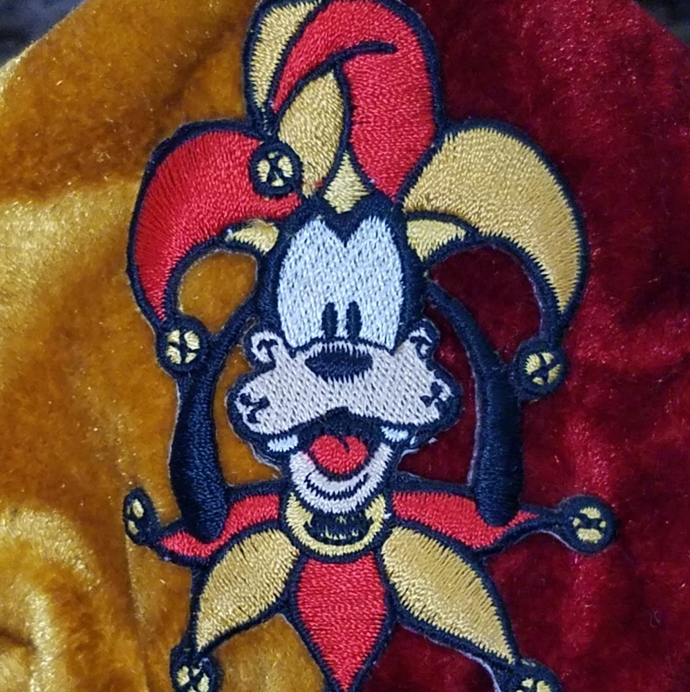 Goofy Jester hat Disneyland Resort